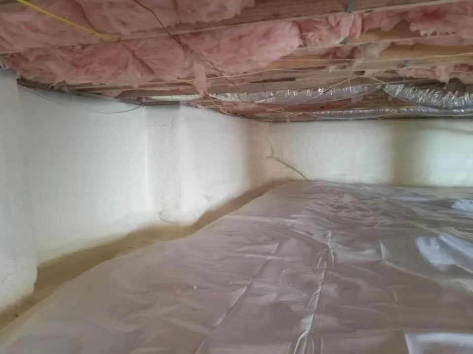 Crawl space encapsulation with closed-cell spray foam for Flat Roof Repair in Thermalito